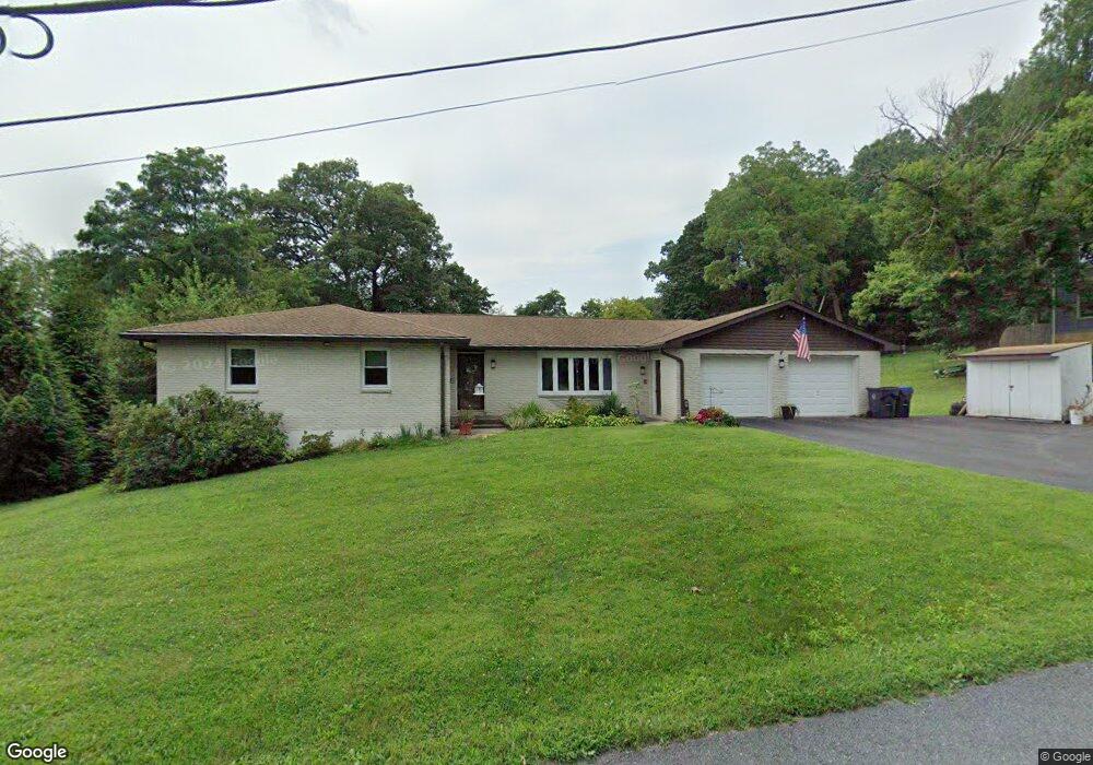 1220 S Fairview Rd, Allentown, PA 18103 - photo 1