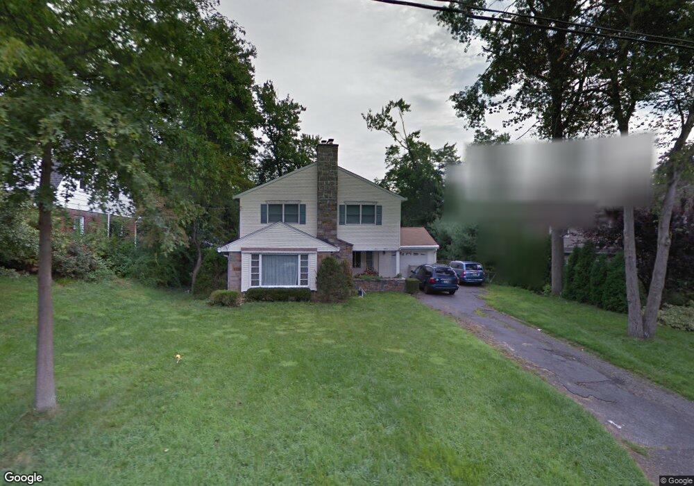 824 Midland Rd, Oradell, NJ 07649 - photo 1