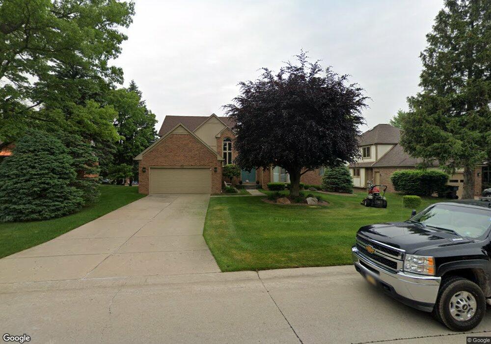 3596 Charlwood Dr, Rochester Hills, MI 48306 - photo 1