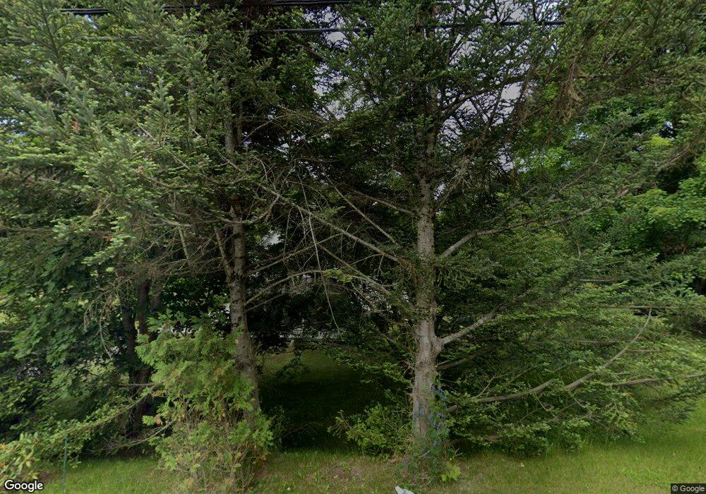 115 Elm St, Whitefield, NH 03598 - photo 1