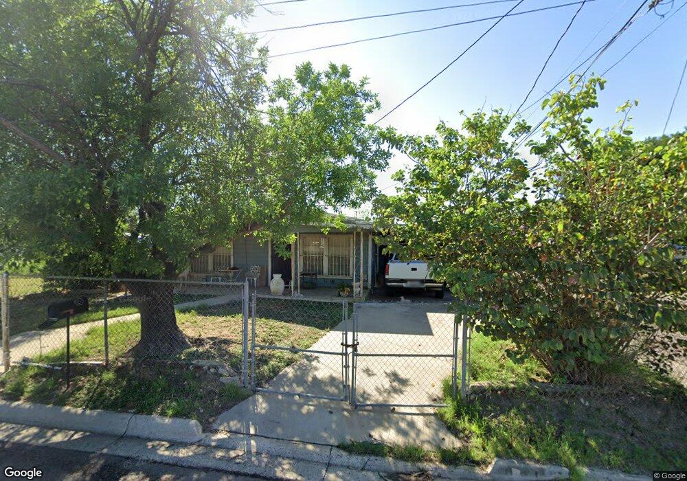 2820 Sanders Ave, Laredo, TX 78040 - photo 1