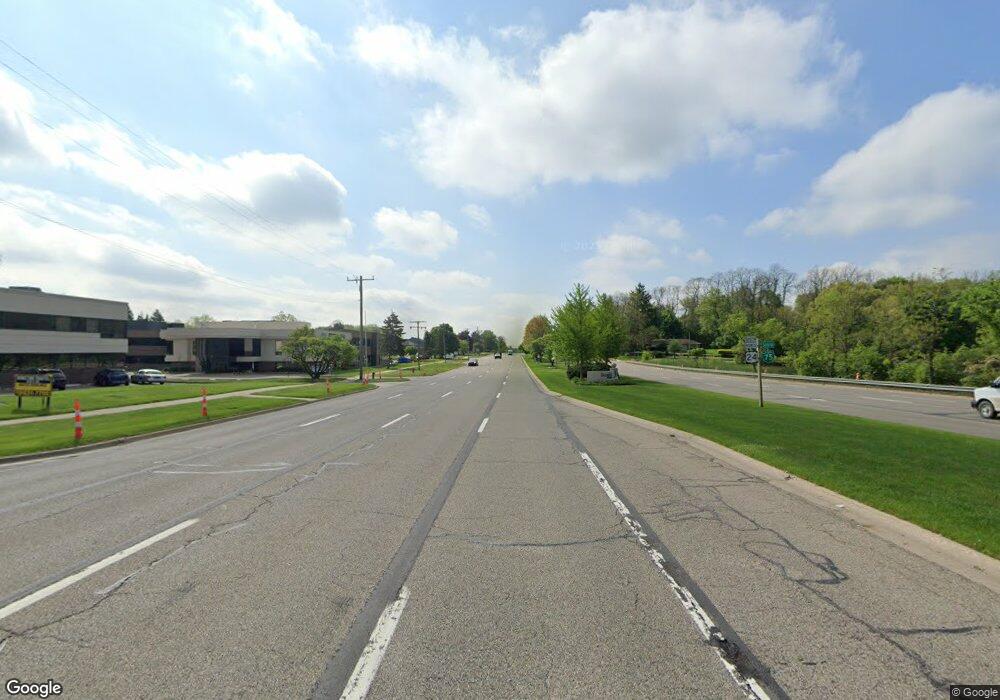 000 Bloomfield Blvd, Bloomfield Hills, MI 48302 - photo 1