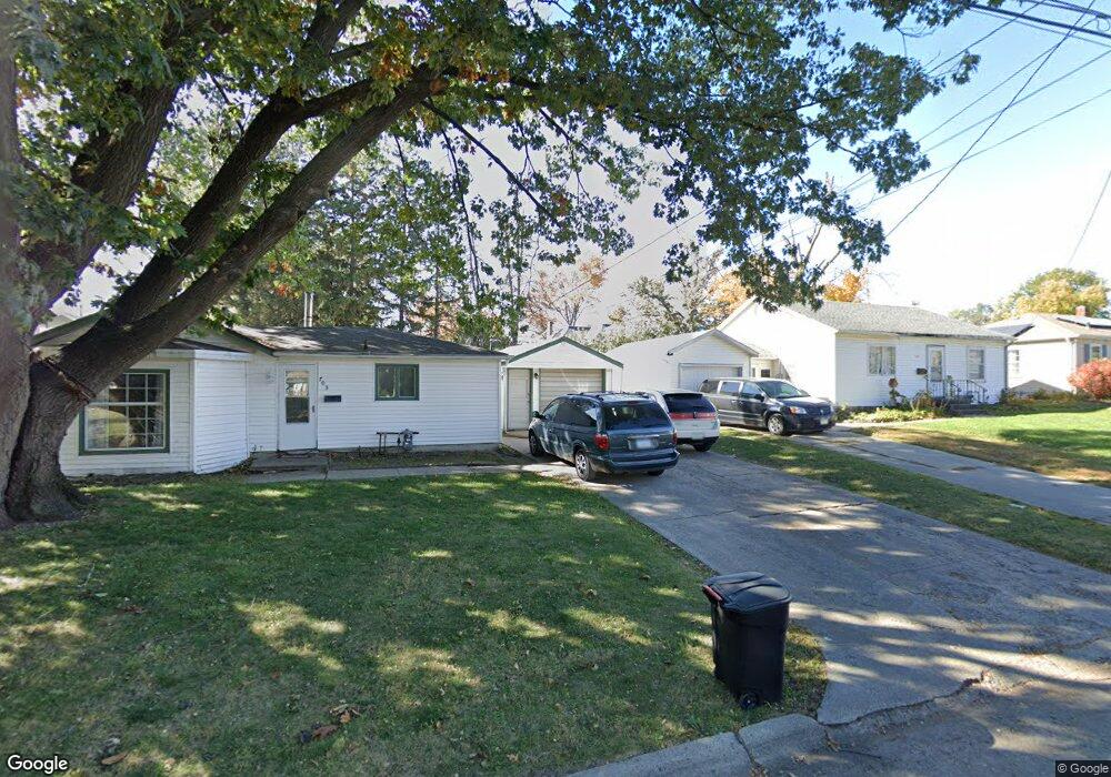 703 E 6th St N, Newton, IA 50208 - photo 1