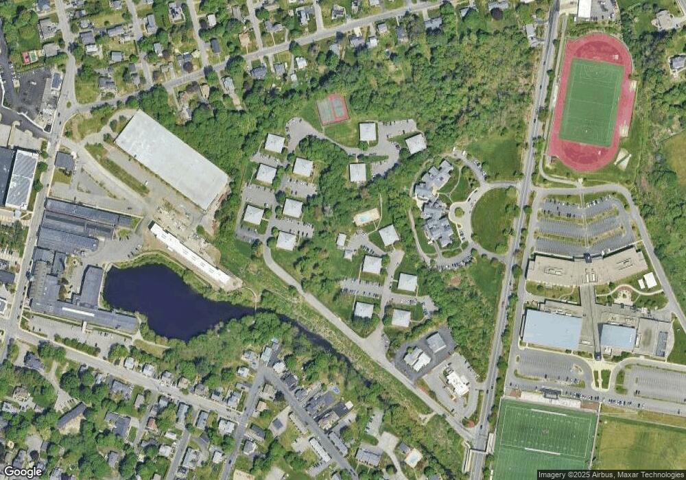 5B Walker Rd unit Upper, North Andover, MA 01845 - photo 1