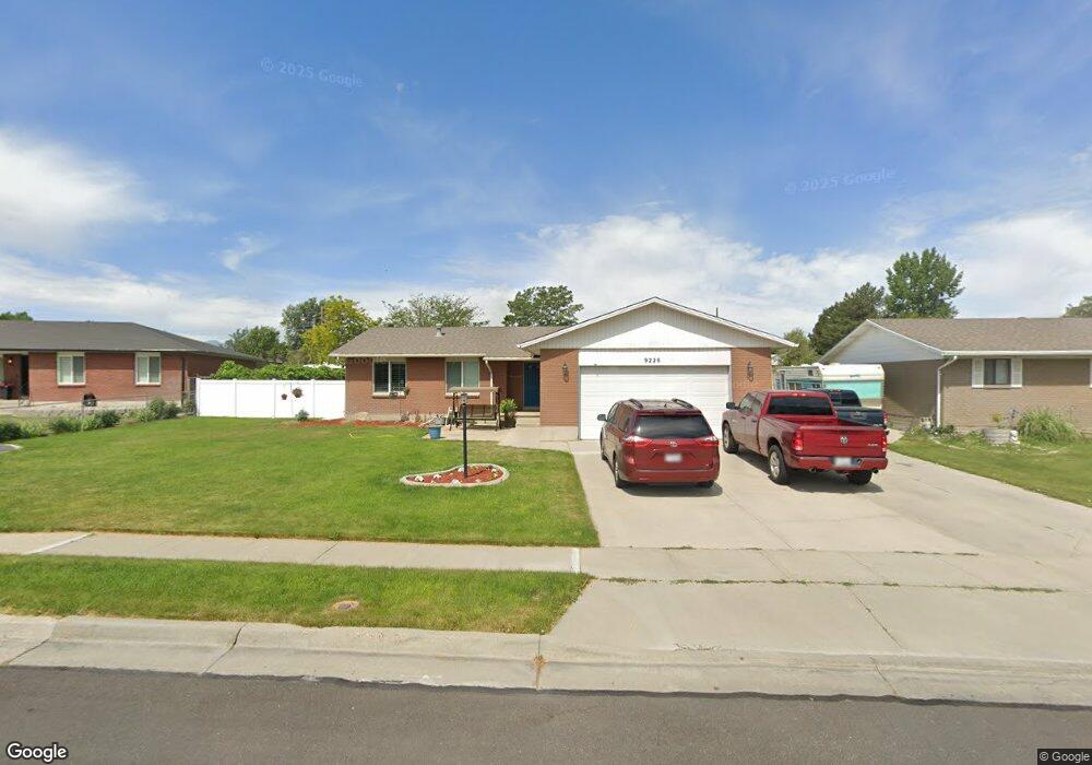 9226 S 2630 W, West Jordan, UT 84088 - photo 1