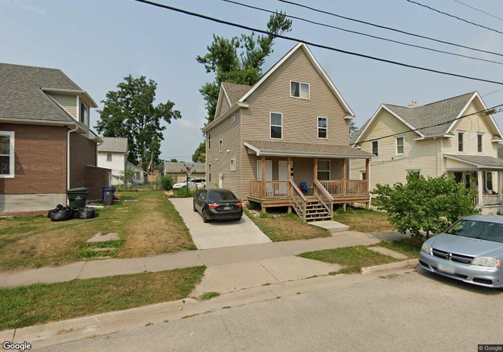 616 4th St SW, Cedar Rapids, IA 52404 - photo 1