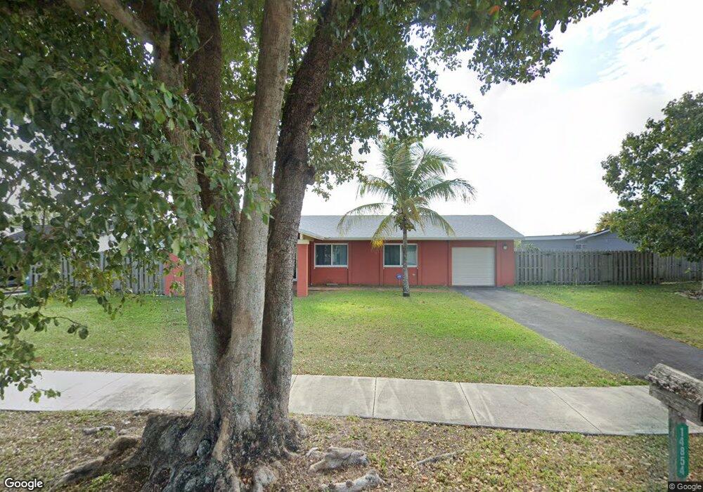 14854 SW 67th Ln, Miami, FL 33193 - photo 1