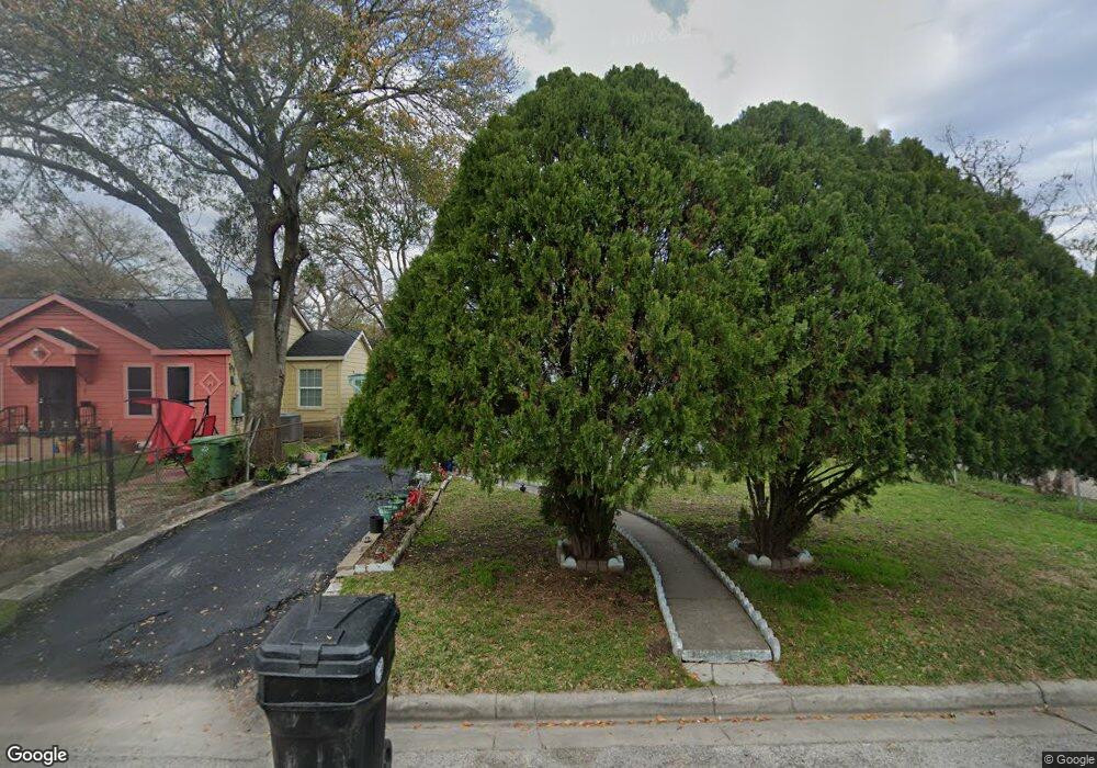 813 Canadian St, Houston, TX 77009 - photo 1