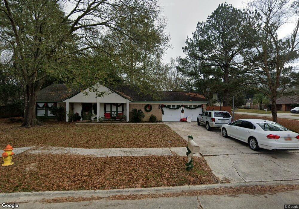 712 S Bundicks Lake Ct, Slidell, LA 70461 - photo 1