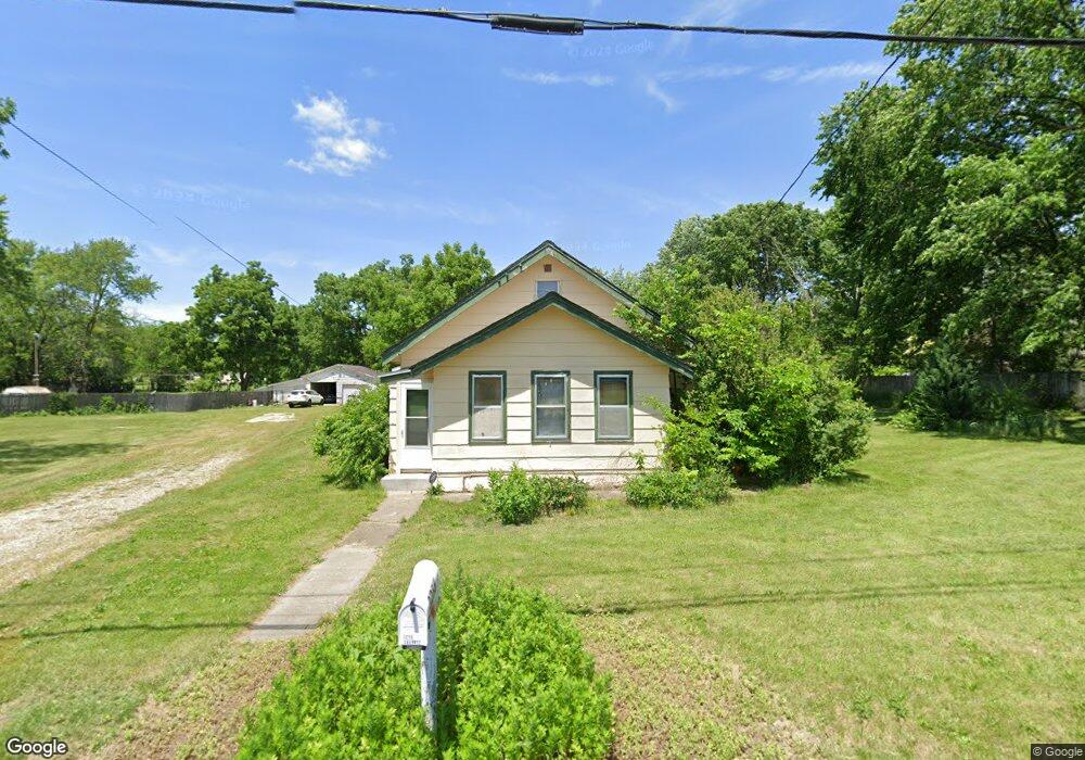 3256 E Shawnee Ave, Des Moines, IA 50317 - photo 1