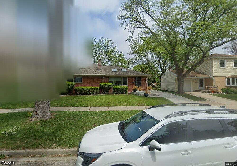 846 Walter Ave, Des Plaines, IL 60016 - photo 1