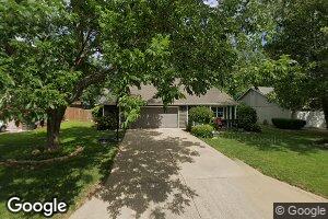 2812 Kensington Rd, Lawrence, KS 66046