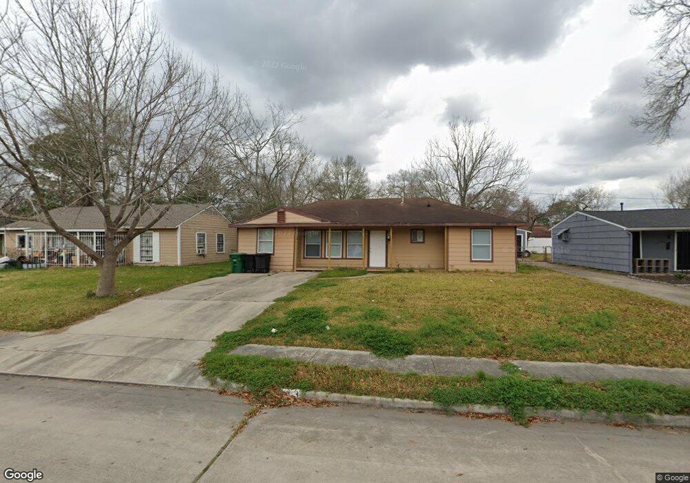 5243 Keystone St, Houston, TX 77021 - photo 1