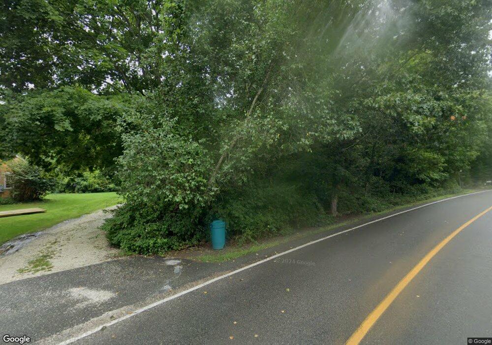 514 Hatchville Rd, East Falmouth, MA 02536 - photo 1