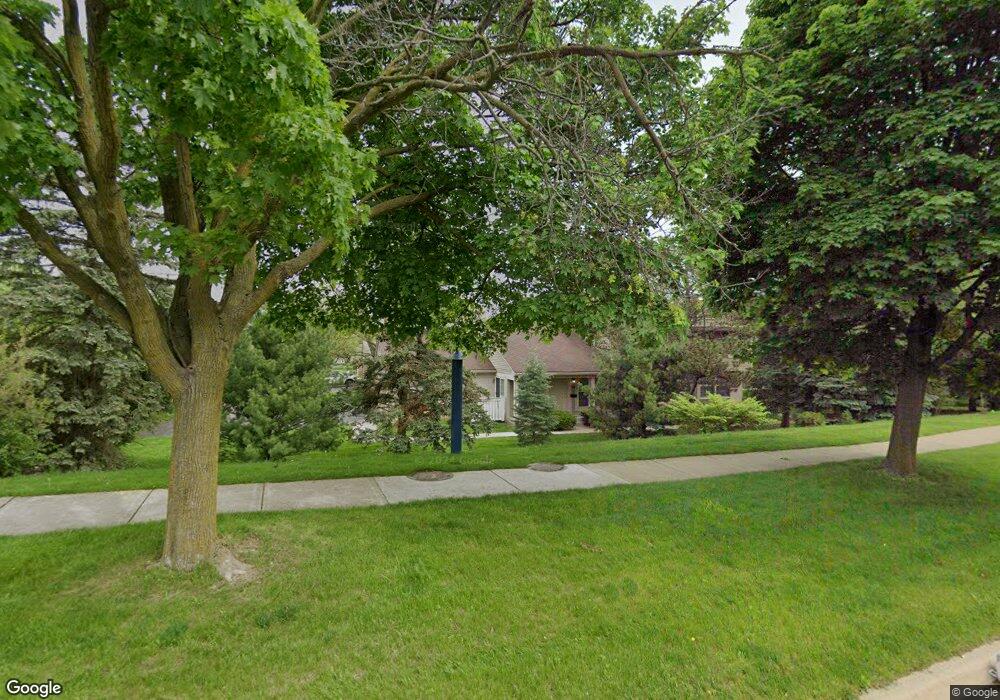 2938 Whittier Ct unit 24, Ann Arbor, MI 48104 - photo 1