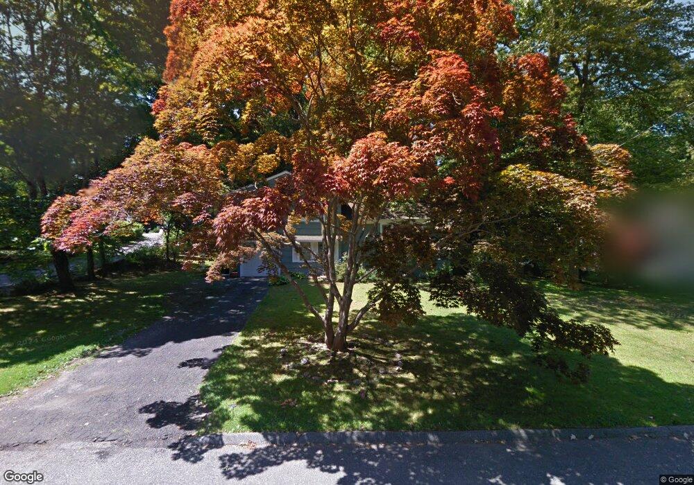 3 Cornwall Dr, Norwalk, CT 06850 - photo 1