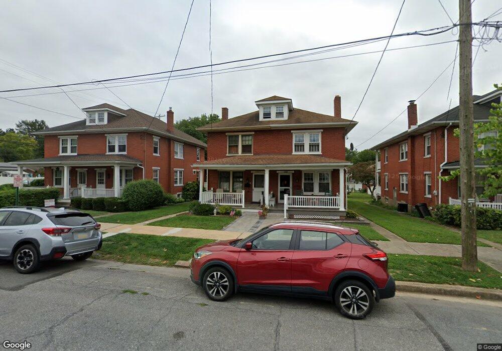 1052 Walnut St, Columbia, PA 17512 - photo 1