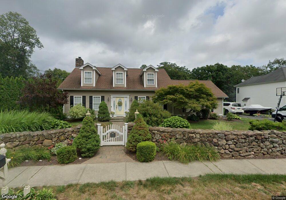 26 Mansion Rd, Wallingford, CT 06492 - photo 1