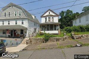 24 S Market St, Glen Lyon, PA 18617