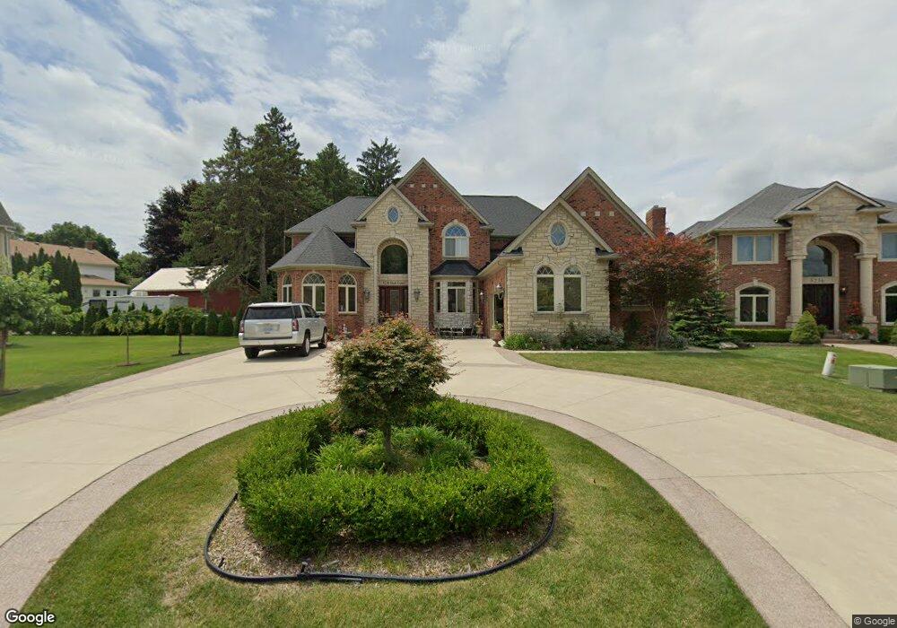 5238 Siloh Ct unit 7, West Bloomfield, MI 48324 - photo 1