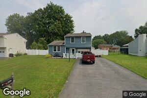 209 Windebank Ln, Minoa, NY 13116