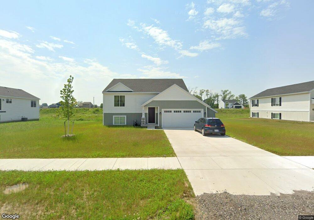 4256 Old Farm Dr, Wayland, MI 49348 - photo 1