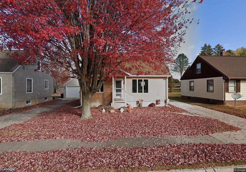 2414 16th St, Two Rivers, WI 54241 - photo 1