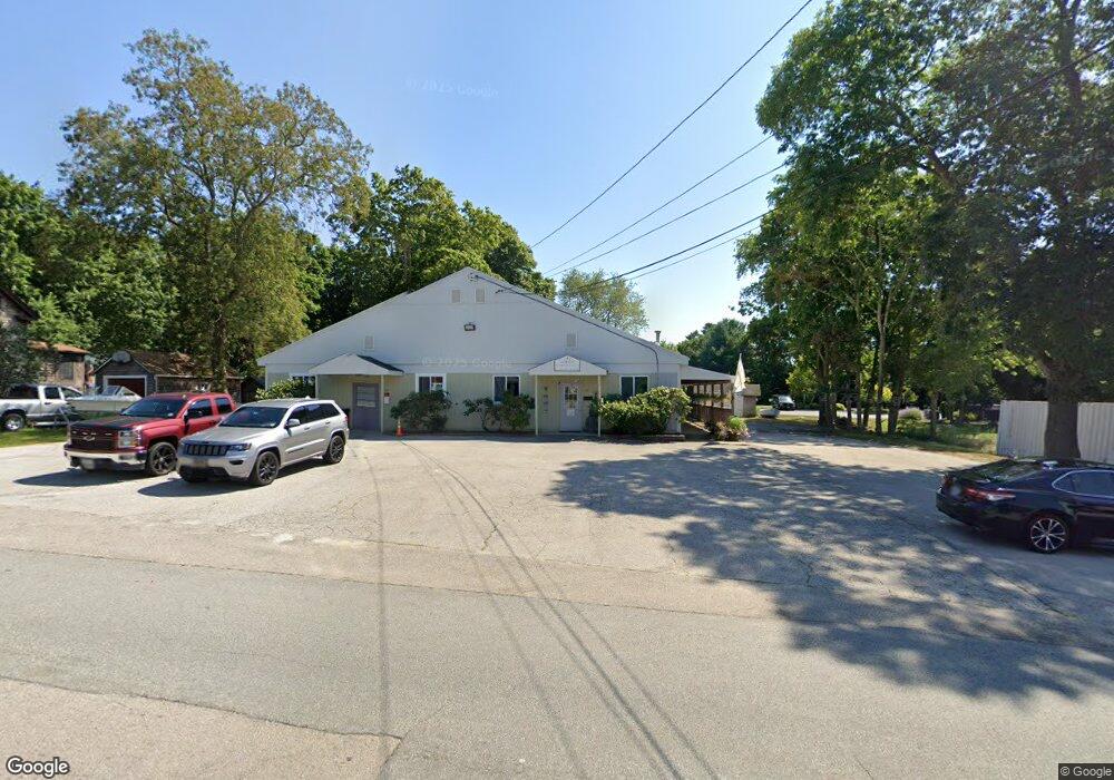 34 Bay Spring Ave, Barrington, RI 02806 - photo 1