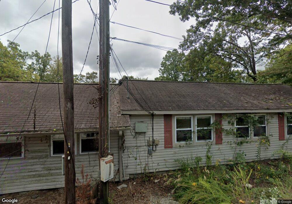 1344 N Allen Rd, Hendersonville, NC 28792 - photo 1