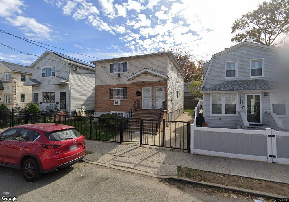 17230 125th Ave, Jamaica, NY 11434 - photo 1