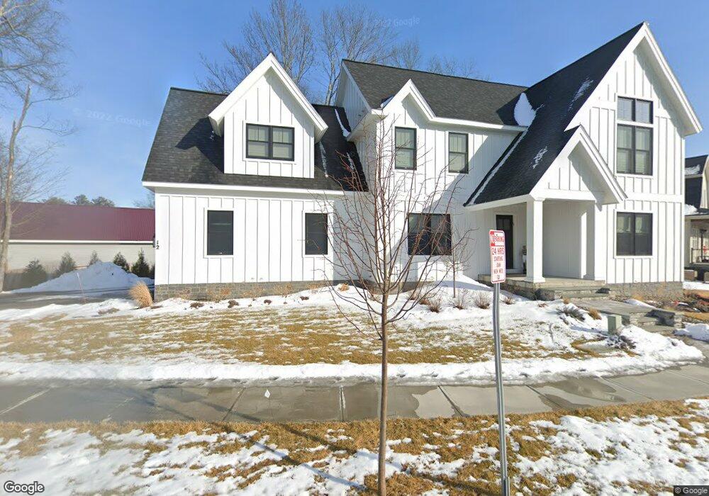 12 Shaw Dr, Saratoga Springs, NY 12866 - photo 1