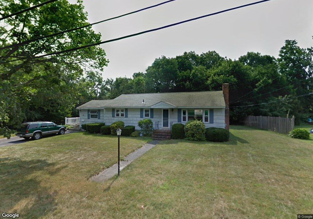 28 Pine Crest Dr, Worcester, MA 01604 - photo 1