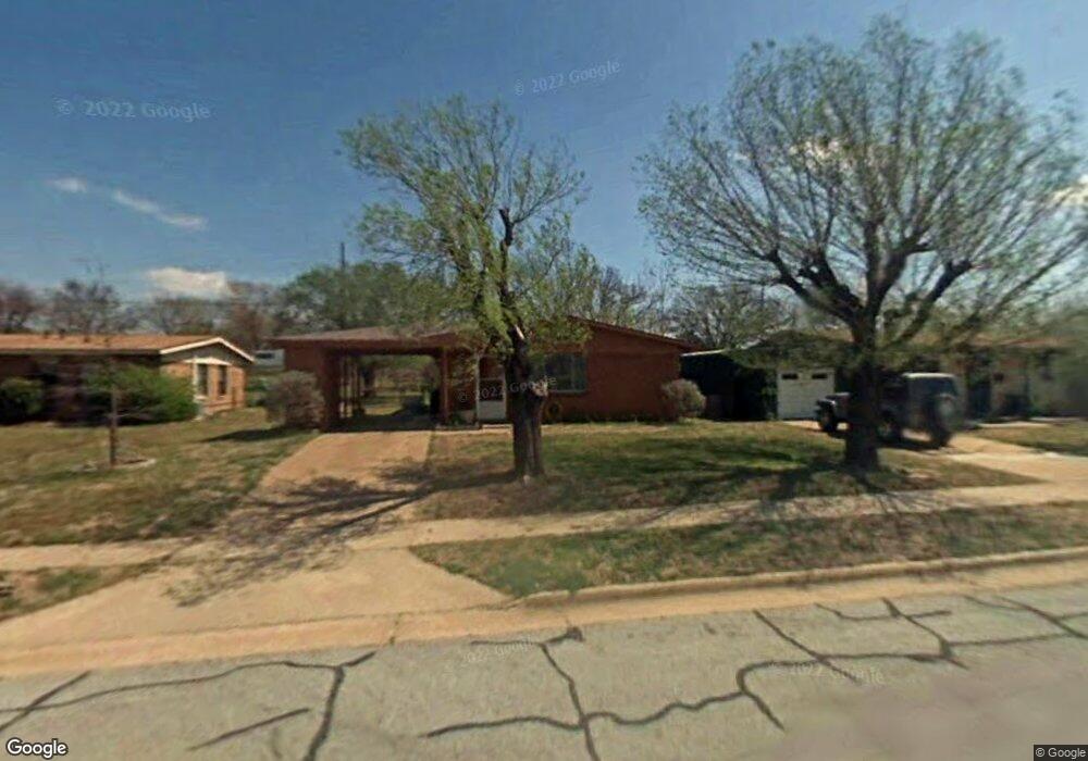 808 Leeper Dr, Denison, TX 75020 - photo 1