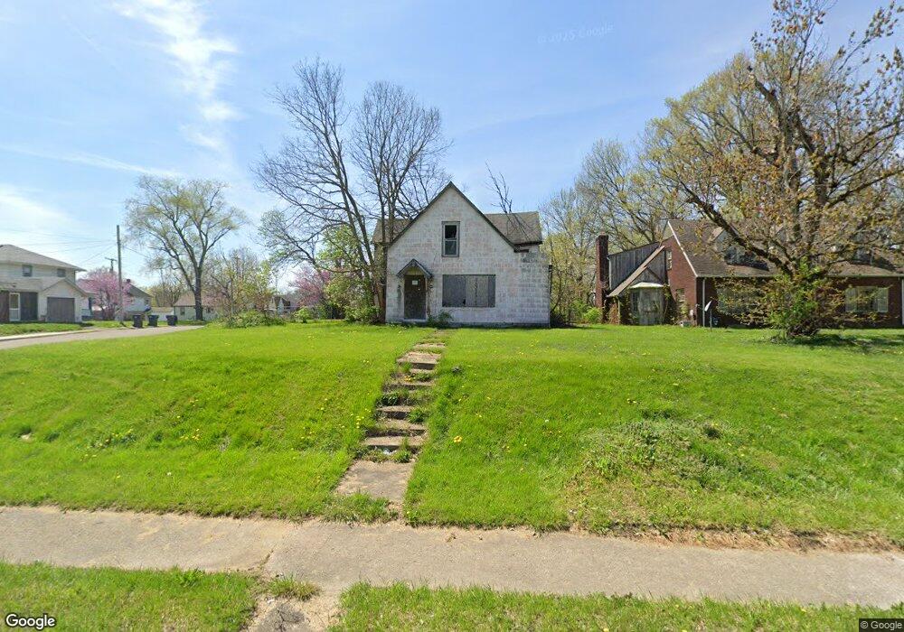 1127 Arrow Ave, Anderson, IN 46016 - photo 1