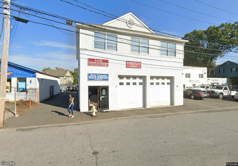 28 Cross St unit B, New Canaan, CT 06840 - photo 1