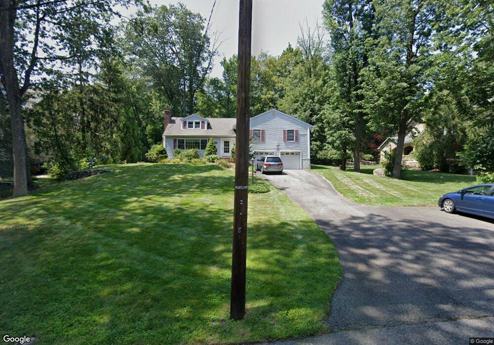 81 Cobb Rd, Mountain Lakes, NJ 07046 - photo 1