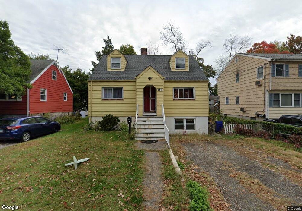 126 Stuart Ave, Norwalk, CT 06850 - photo 1