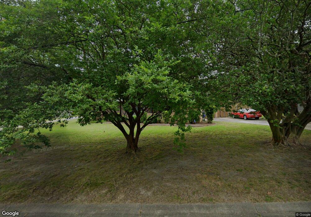 435 Mcbain Dr, Fayetteville, NC 28305 - photo 1