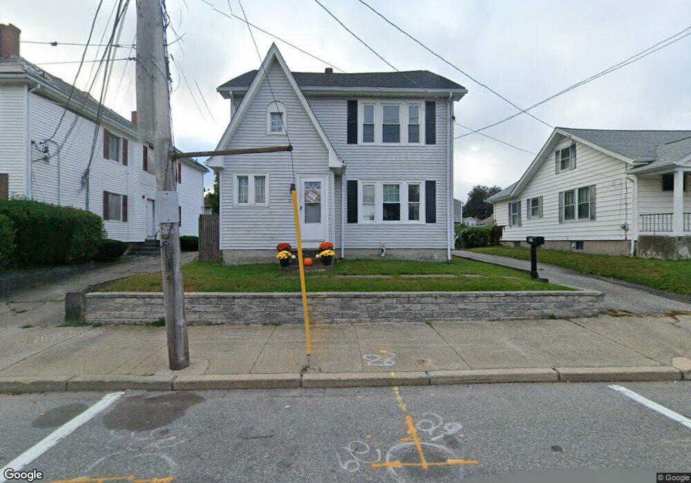 917 Central Ave, Pawtucket, RI 02861 - photo 1