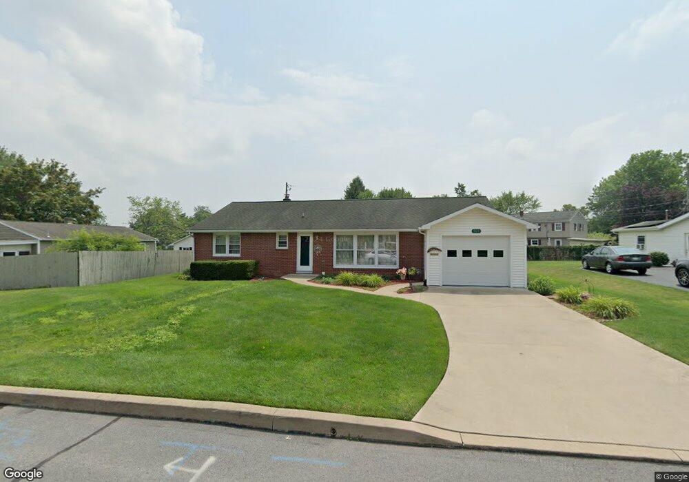 509 Saint Paul St, Lewisburg, PA 17837 - photo 1