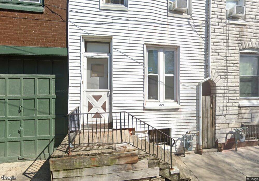 109 Mulberry St, Reading, PA 19601 - photo 1