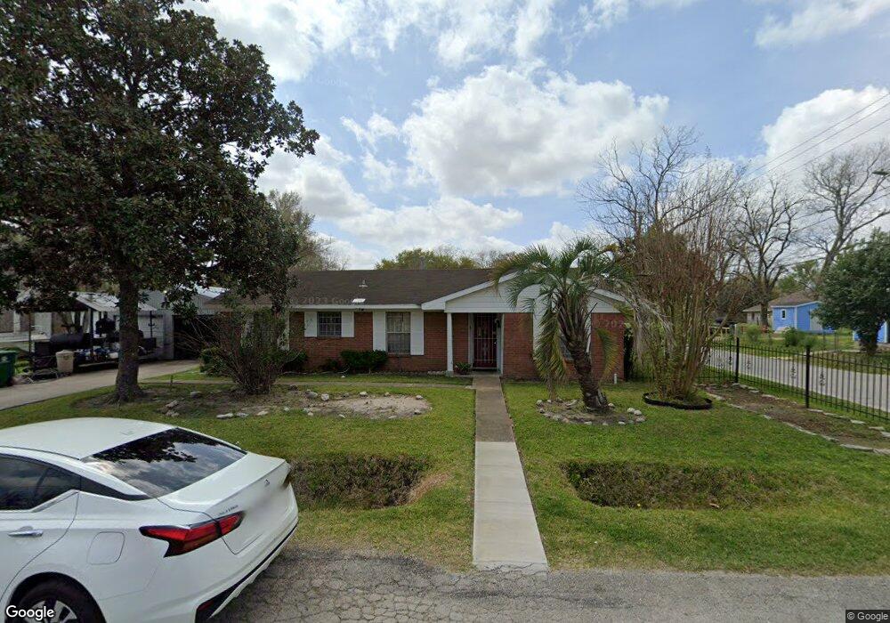 3102 Brill St, Houston, TX 77026 - photo 1