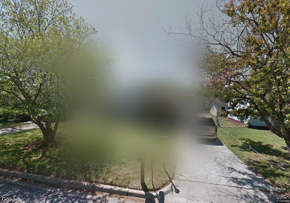 562 Lynmore Cir, Macon, GA 31206 - photo 1