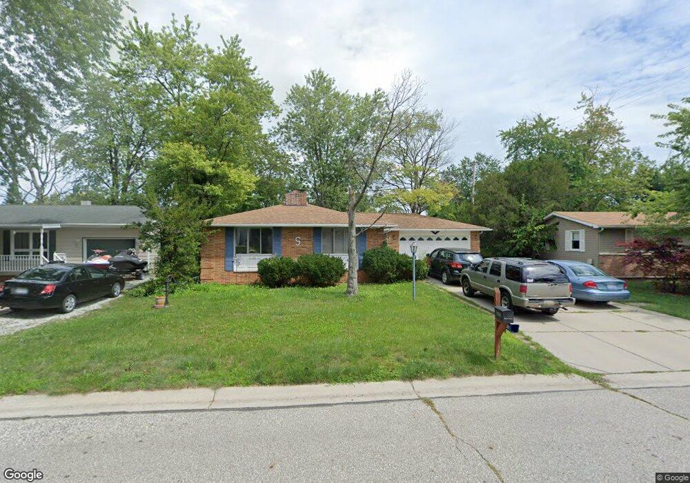 2938 15th Ave, Port Huron, MI 48060 - photo 1