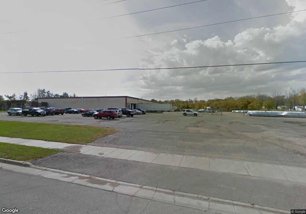 2137 N Broadway St, New Ulm, MN 56073 - photo 1