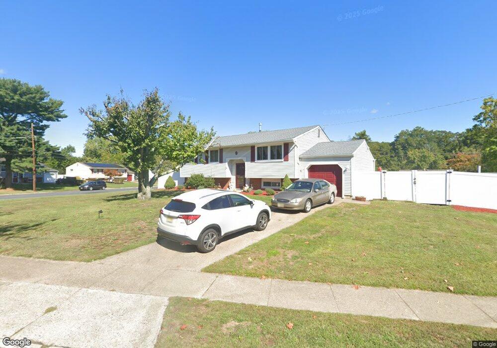 621 Hobart Dr, Clementon, NJ 08021 - photo 1