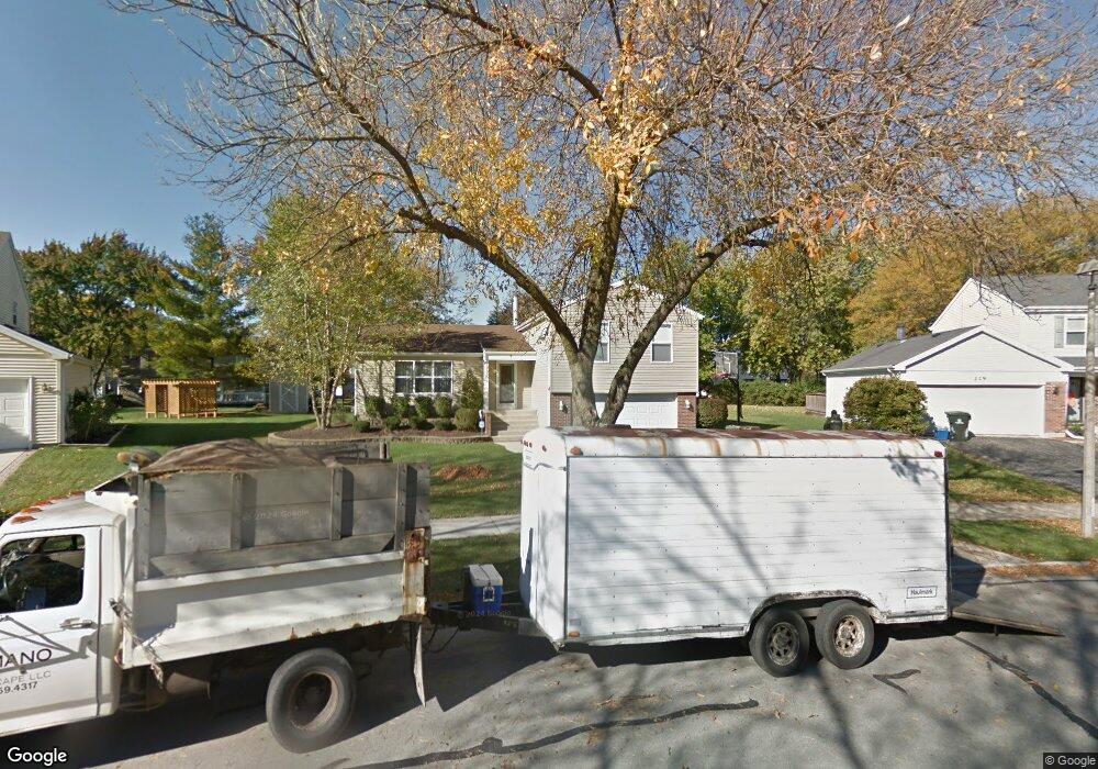 225 Briarheath Ln, Naperville, IL 60565 - photo 1