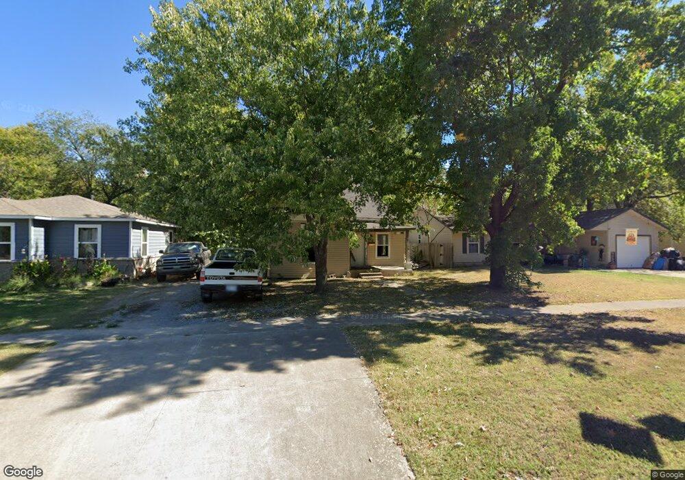 117 N Coo Y Yah St, Pryor, OK 74361 - photo 1