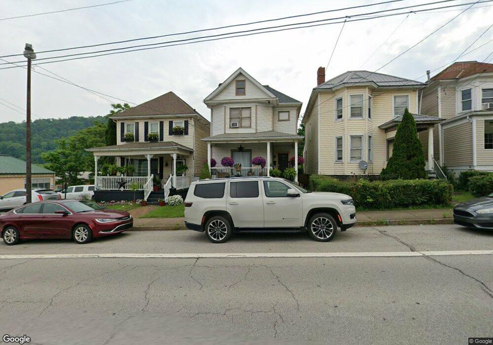 121 Sherman Ave, Vandergrift, PA 15690 - photo 1