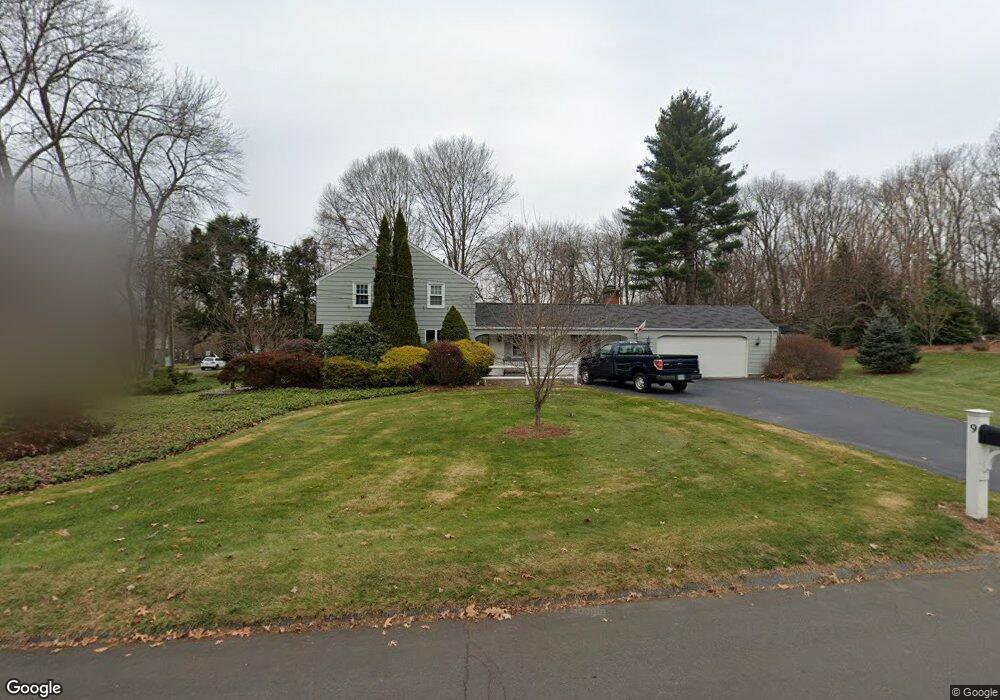 9 Surrey Ln, Glastonbury, CT 06033 - photo 1